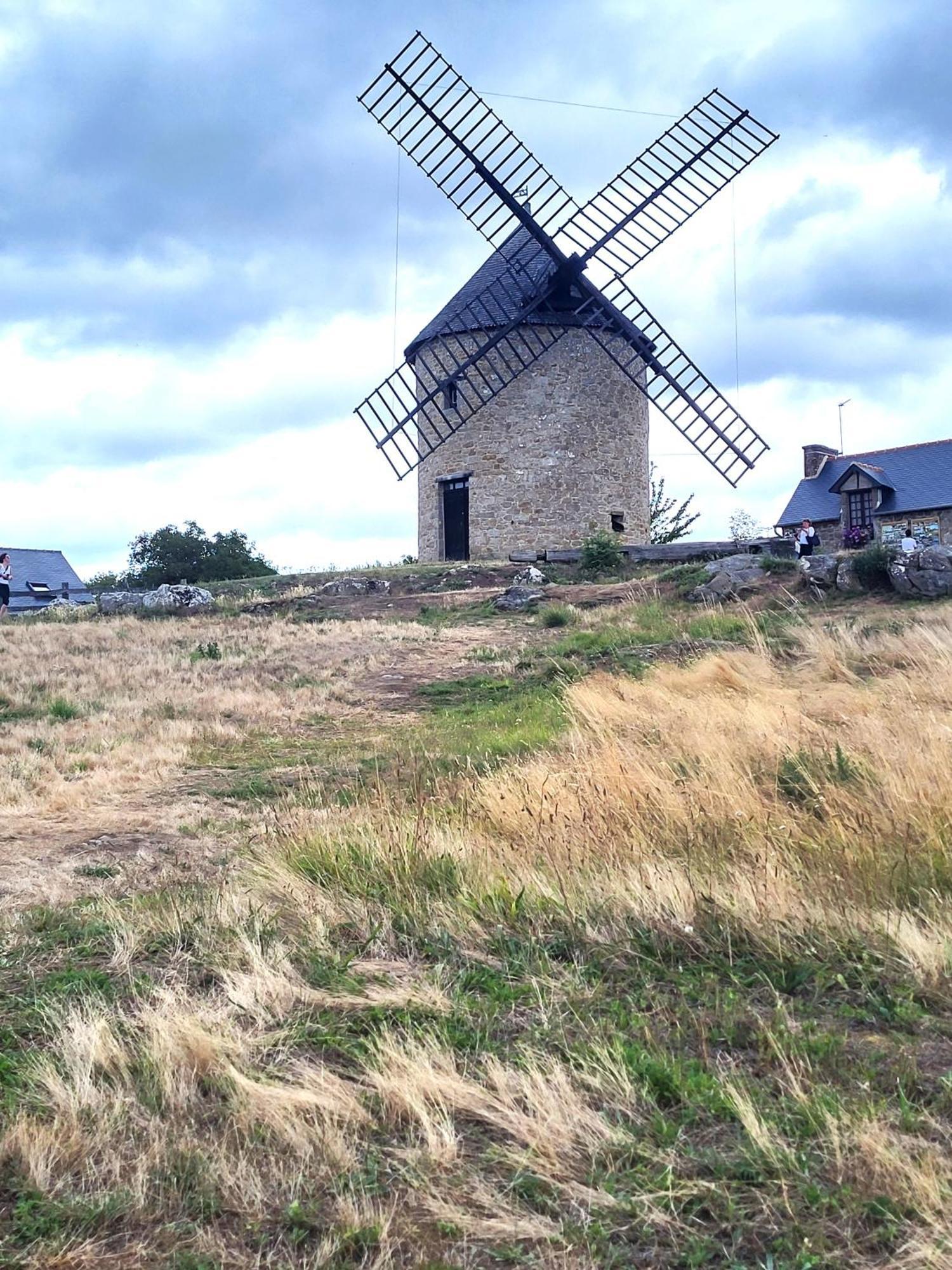 Petit Châtelet bis Hirel Exterior foto